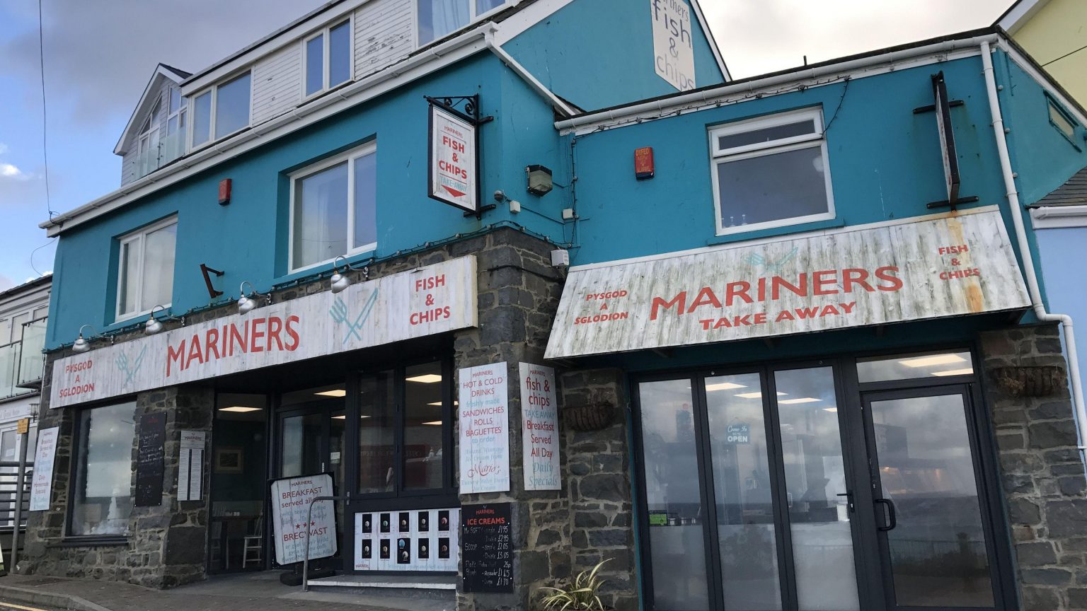 Cafe Mariners