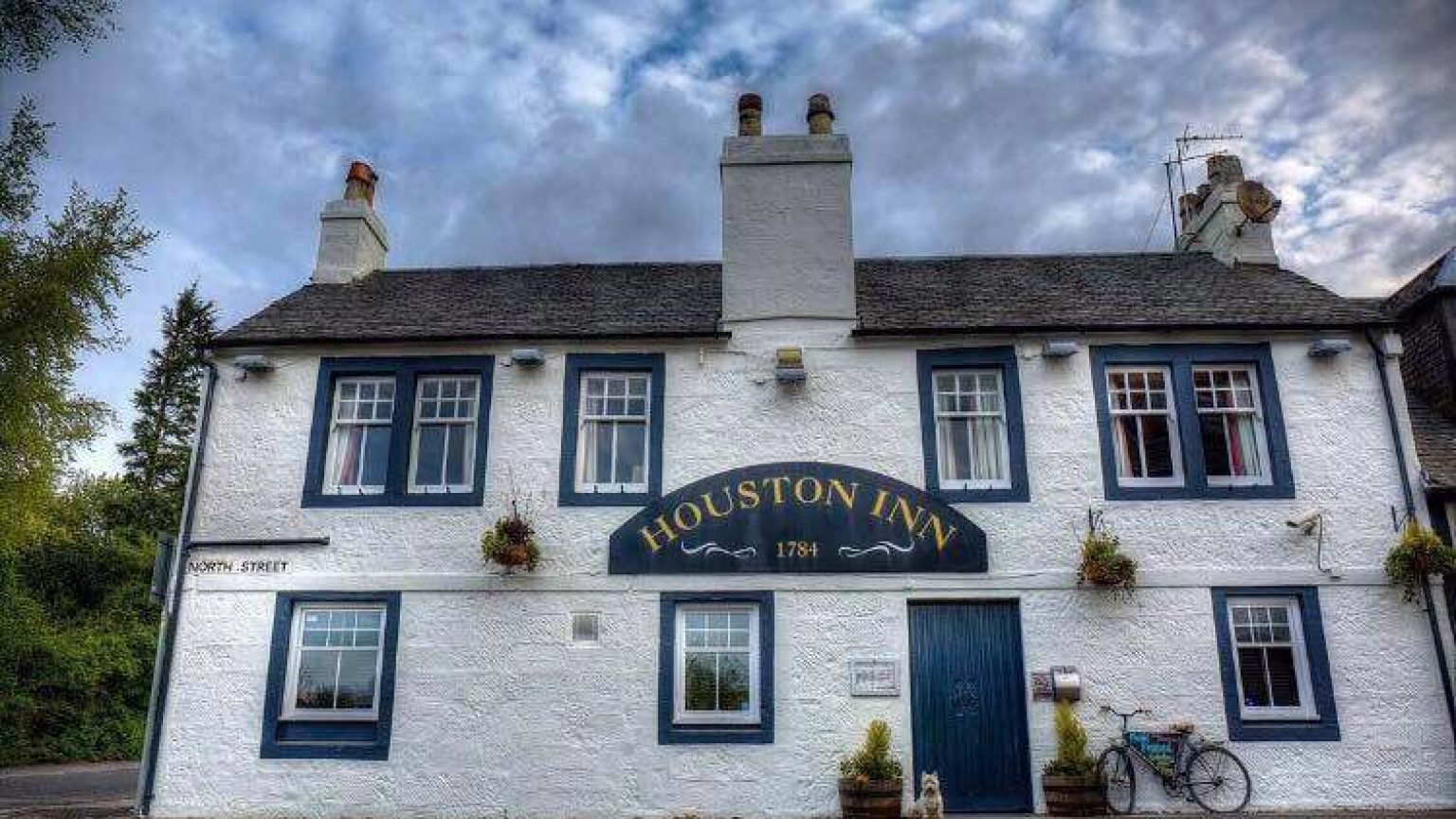 The Houston Inn