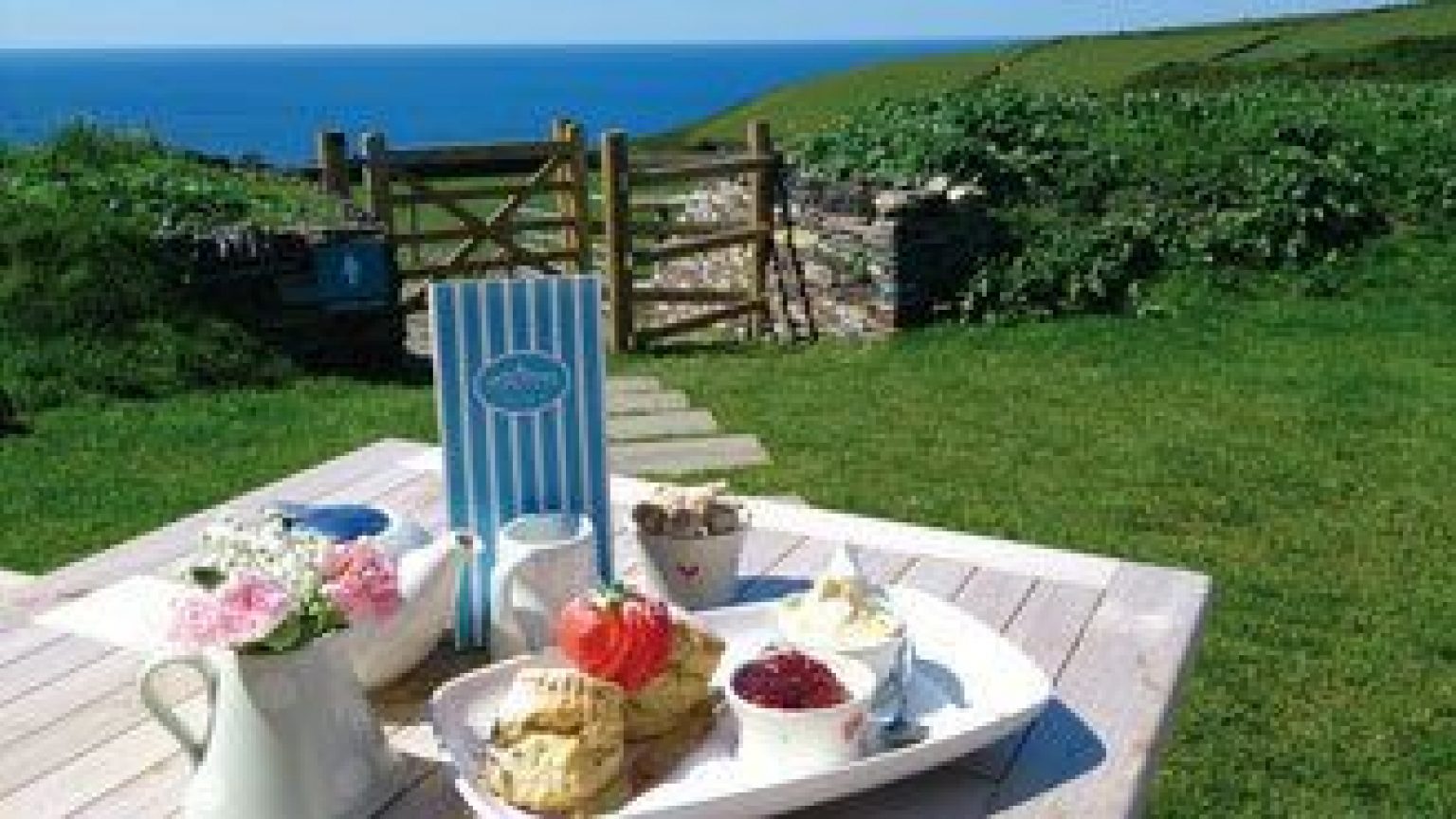 Boscastle Farm Shop & Cafe